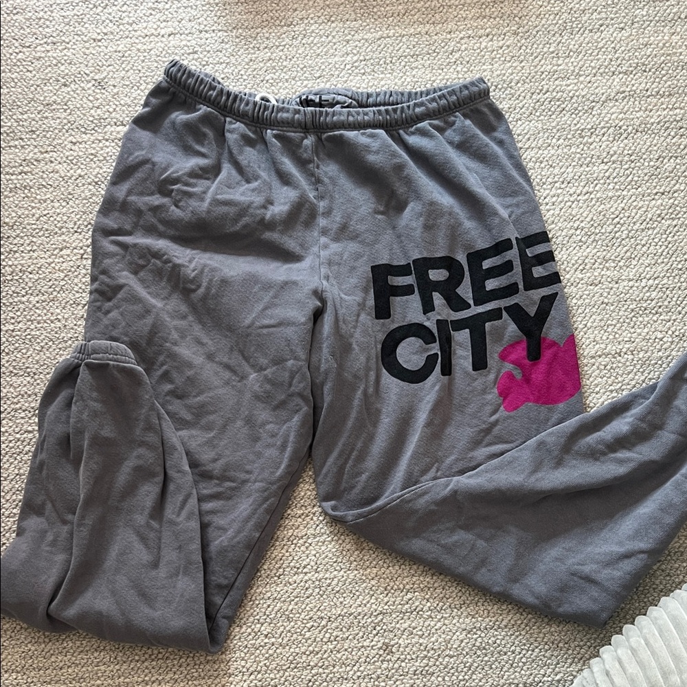 freecity Gray Sweatpants with Pink Patch Logo